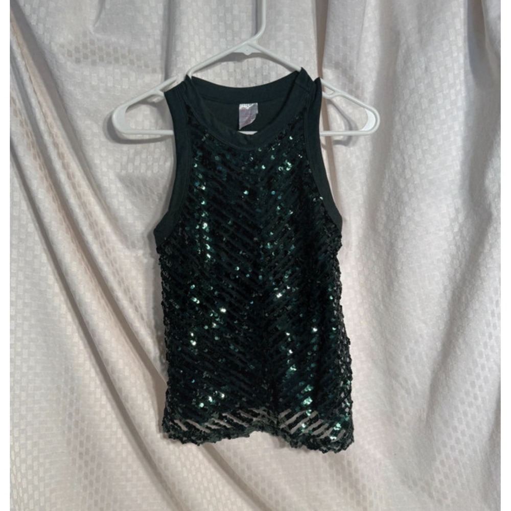 No Boundaries Women's Green Sequinned Sleeveless Blouse Size Small New With Tags